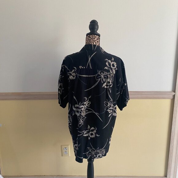 Geoffrey Beene Men's Navy Tan Silk Blend Floral Hawaiian Shirt Size M - Picture 2 of 3